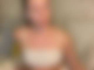 Live cam show with DannaEvan - Underwear on Camiplay Live