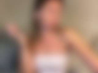 Live cam show with DannaEvan - Bra on xplaylive.com