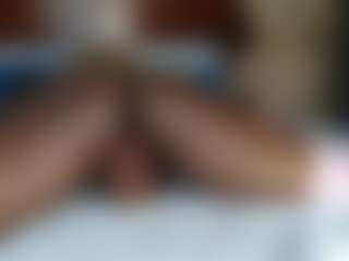 Exotic Smiles's Live Sex Cam Show