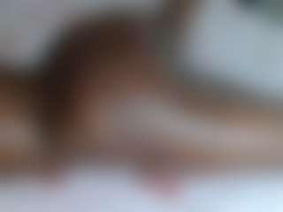 Live cam show with Exotic Smiles - Black Young Adult on StripNow | kenya