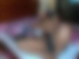 Exotic Smiles's Live Sex Cam Show