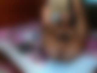 Exotic Smiles's Live Sex Cam Show