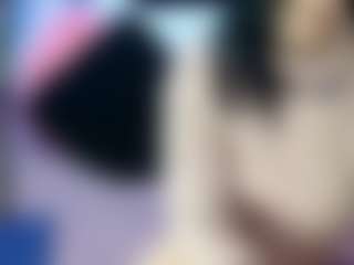Live cam show with hannahot - Nipple Piercings on Gym Cam Girls