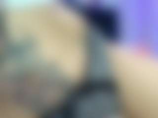 Live cam show with hannahot - Nipple Piercings on Instabang