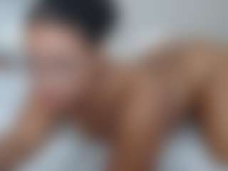 Lia L's Live Sex Cam Show