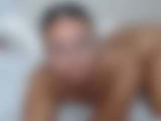 Lia L's Live Sex Cam Show