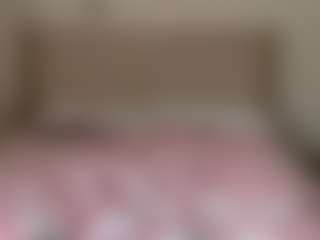 Lia L's Live Sex Cam Show