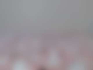 Lia L's Live Sex Cam Show