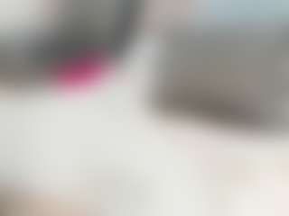 Live cam show with zurygray - Living Room on Streamer API