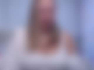 Live cam show with SallyVerda - Living Room on TottyGirls