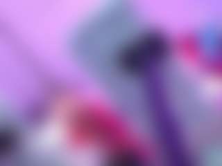 Ahytana MILF webcam performer live streaming