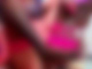 Live cam show with Squirt Princess - Nipple Piercings on Fapmatic.com