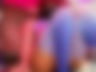 Live cam show with Squirt Princess - Teen (18+) on Gym Cam Girls