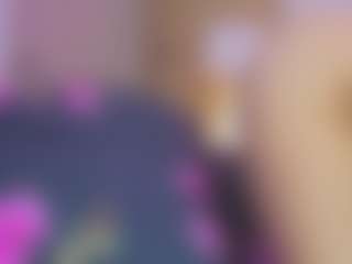 Live cam show with iara-smith1 - Petite on galaxygirlnitro.com