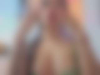 iara-smith1's Live Sex Cam Show