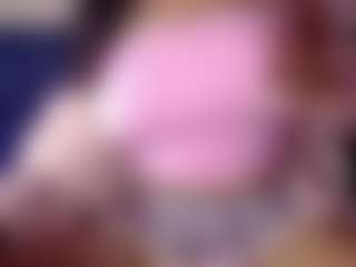 ThroatGoatxo's Live Sex Cam Show