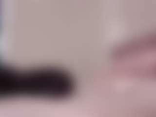 ThroatGoatxo's Live Sex Cam Show