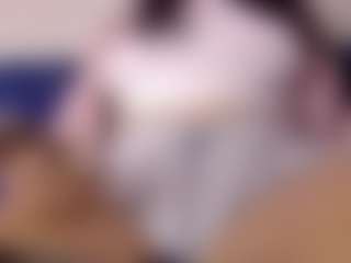 ThroatGoatxo's Live Sex Cam Show