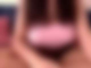 ThroatGoatxo's Live Sex Cam Show
