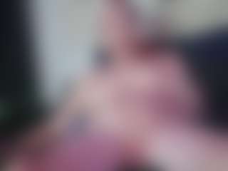 Live cam show with ShadowV5551 - Living Room on Camsoda
