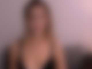 Live cam show with CindySexual - Thong on Camsoda