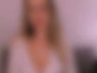 Live cam show with CindySexual - Thong on luckytryst.com