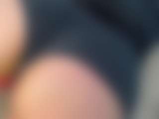 Live cam show with KateAnalQueen - New Big Tits on Streamer API
