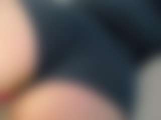KateAnalQueen's Live Sex Cam Show