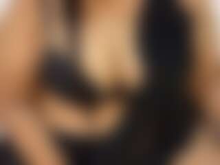 ariaxmia's Live Sex Cam Show