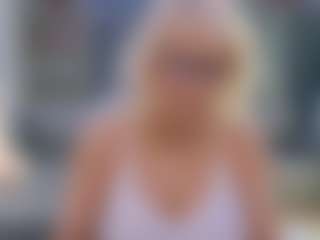 Live cam show with Fit Cougar - Granny on testsause.com