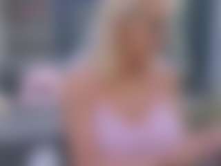 Live cam show with Fit Cougar - Old on hrnylive.com