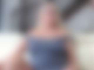 Live cam show with Fit Cougar - Cougar on madthumbs