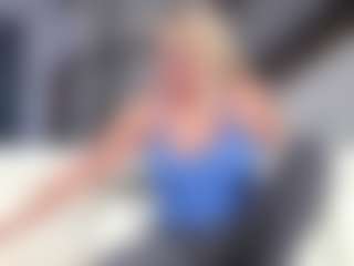 Show Live Sex Cam Fit Cougar