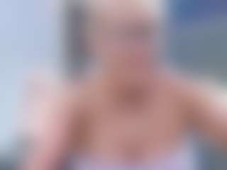 Live cam show with Fit Cougar - Granny Blonde Hair on Camsoda
