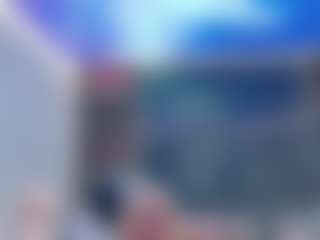 Fit Cougar's Live Sex Cam Show