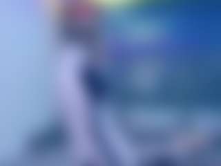 Live cam show with Fit Cougar - Old on Mixed Magazine Live
