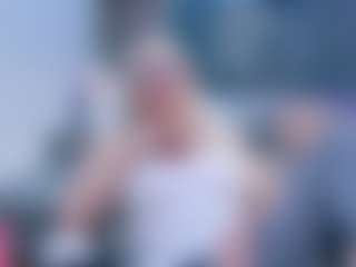 Live cam show with Fit Cougar - Old on instabang