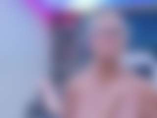 Live cam show with Fit Cougar - Granny Blonde Hair on Camsoda