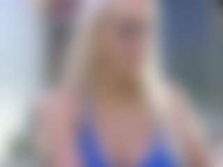 Live cam show with Fit Cougar - Granny Blonde Hair on ObeyMaria