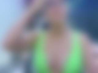 Live cam show with Fit Cougar - Senior on SinfulBabes