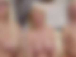 Live cam show with Fit Cougar - Cougar on livesuperchat.net