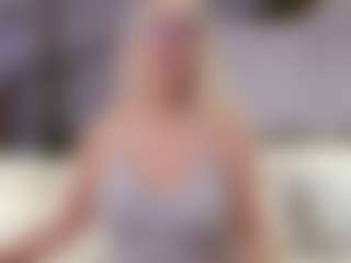 Spettacolo in cam dal vivo con Fit Cougar - Cougar su Camsoda