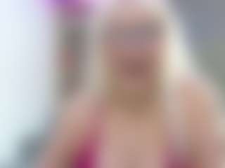 Show de câmera ao vivo com Fit Cougar - Sexwebcam Mature no Camsoda