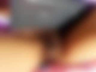 Live cam show with AliceCandace - Black Petite on instabang