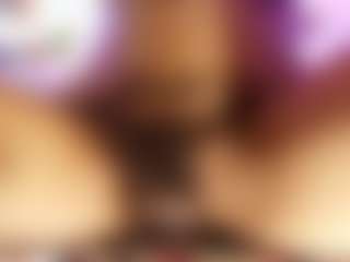 Live cam show with AliceCandace - Ebony on Camsoda | colombia