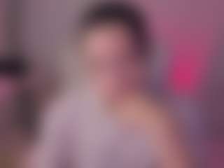 Live cam show with Bubble-gum - Fingering Asian on Soda Cam