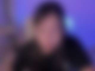 Live cam show with Bubble-gum - Asian Granny on LiveSexCams6