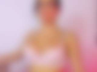 Live cam show with Scarlett-taylor07 - Implants on CamwithHer