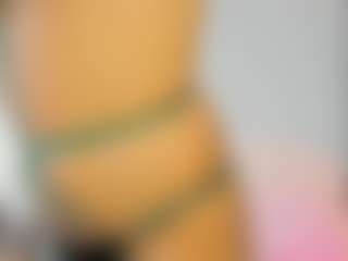 Live cam show with Scarlett-taylor07 - Gray Eyes on Camsoda