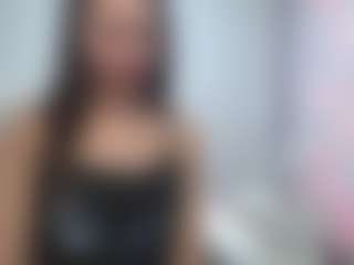Live cam show with KaraCriegs - Moaning on Dolls Live